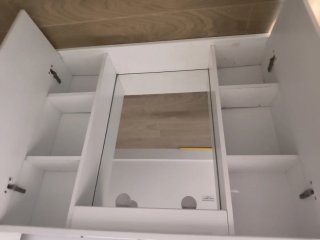 Mueble de baño blanco