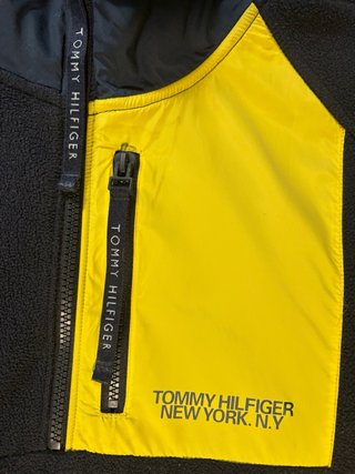 Polar Tommy Hilfiger Negro y Amarillo