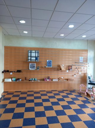 Paneles de Lamas de madera para tienda