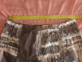 Falda de tablas estampada