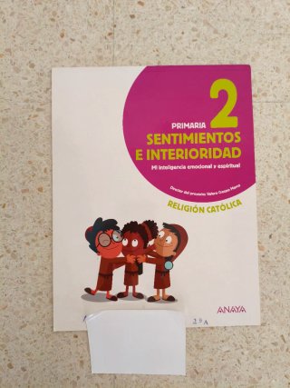 Libros de texto de 3⁰, 4⁰ y 5⁰ de primaria.