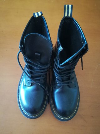 Botas imitación Dr. Martens negras