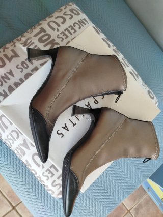 Botines Hispanitas Piel Negros y Bronce Talla 38