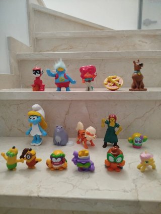 Collezione di vecchi giocattoli Burger King