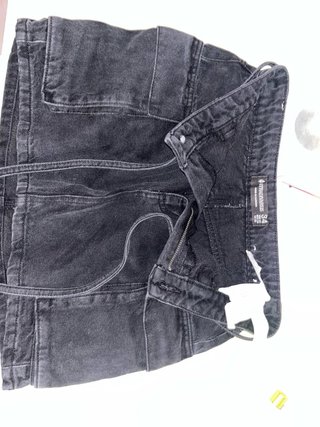 Falda vaquera negra Stradivarius