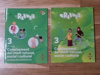 Llibre escolar Revola Medi 3r primària