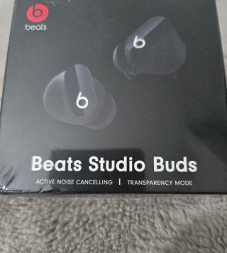Beats Studio Buds. Nuevos