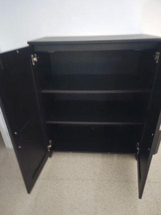 Mueble auxiliar Ikea negro