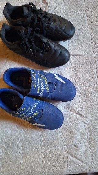 Zapatillas Adidas tacos y Joma la negra 35