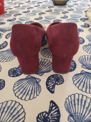 Zapatos de tacón burdeos MARKAZ Talla 39