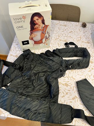 Mochila portabebés Love & Carry ONE Truffle