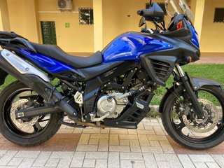 SUZUKI 650 V STROM