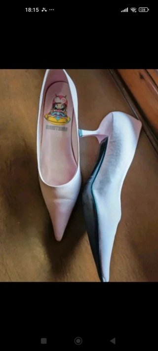 Zapatos Mustang rosa talla 36