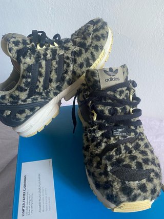 Zapatillas Adidas Torsion ZX 9020 leopardo T.37