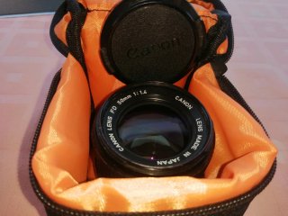 Canon FD 50mm 1:1.4 + funda