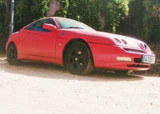 Alfa Romeo GTV 2002