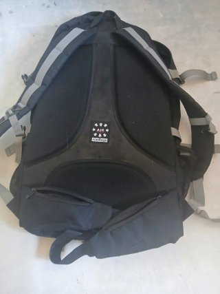 Mochila Negra Senderismo/Viaje
