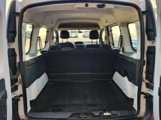 Renault Kangoo 5 plazas 2018 AVERIADA