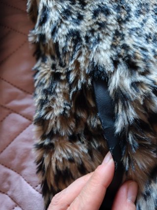 Abrigo estampado animal print