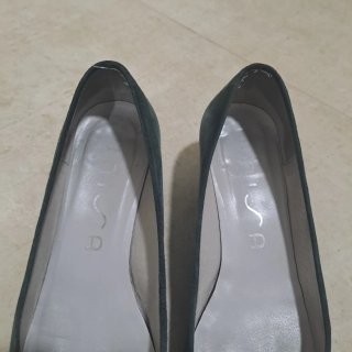 Zapato cuña ante gris