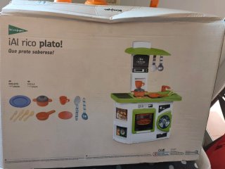 Cocinita de juguete Molto con accesorios