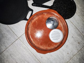 Lote de 4 sartenes y plancha