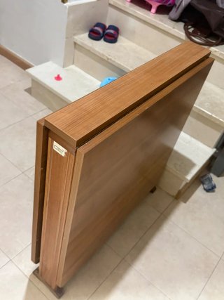 Mesa de madera plegable