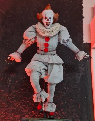 Figura Pennywise Hot Toys