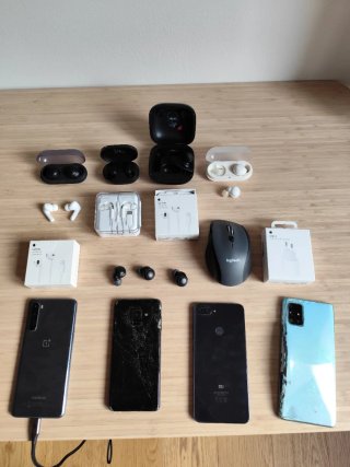 Lotto Elettronica DA TESTARE: 4 Smartphone, Cuffie