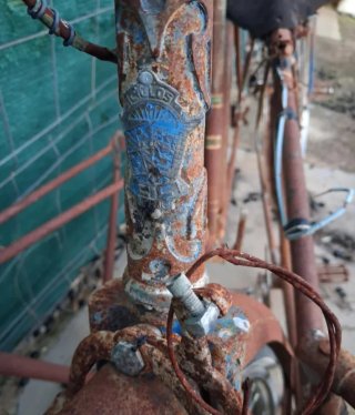 Bicicleta antigua oxidada