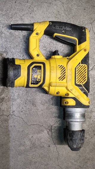 Stanley FME1250 Martillo Perforador, no funciona.