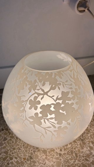 2 lamparitas de mesa Ikea