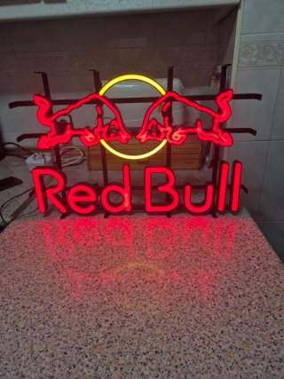 Cartel Red Bull Neón