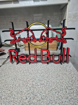 Cartel Red Bull Neón