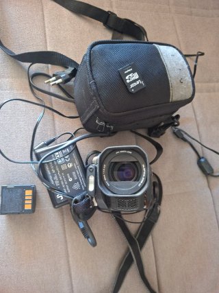 Videocámara JVC Everio HDD 30GB  Vintage Y2K