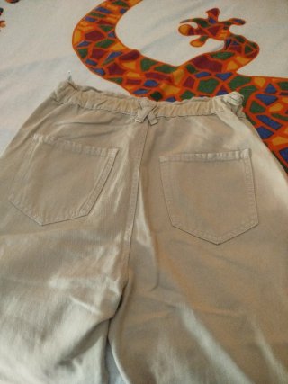 Pantalón beige