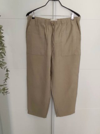 Pantalón Zara