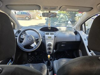 Toyota Yaris 2008