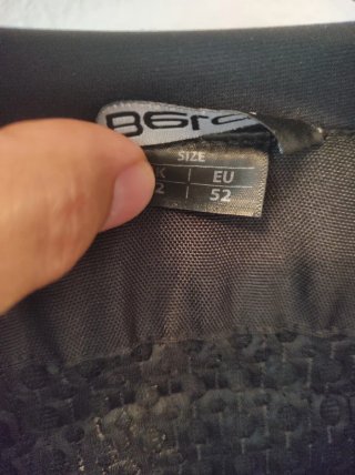 Mono de moto Bela de una pieza Talla 52.