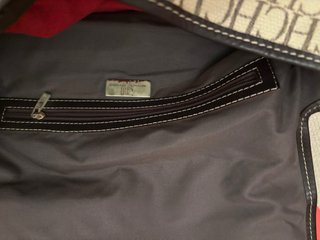 Bolso CH Carolina Herrera Beige y Marrón.Caracas