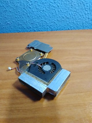 Ventilador disipador Lenovo portátil