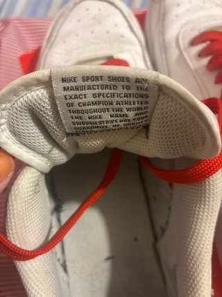 Scarpe sportive Nike bianche rosse taglia 41