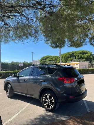 Toyota RAV4 2015