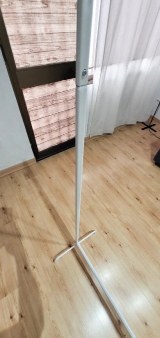 Pack 2 percheros IKEA MULIG, perchero metálico