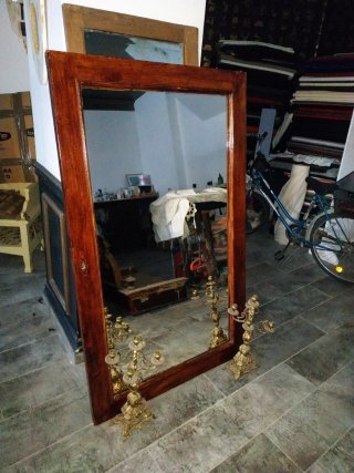 Armario ropa blanca antiguo.