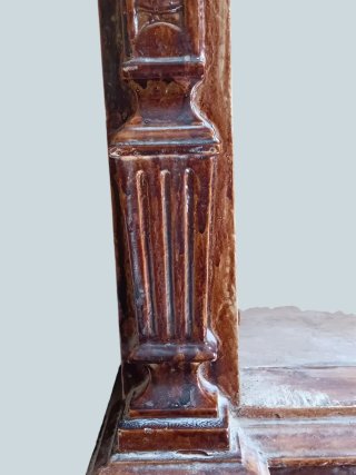 Armario ropa blanca antiguo.