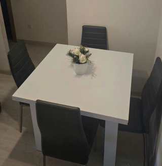Mueble TV +Mueble bar + Mesa Extensible + 4 Silla