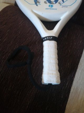 Pala de pádel Artengo Junior 700