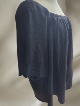 Blusa escote cuadrado manga corta
