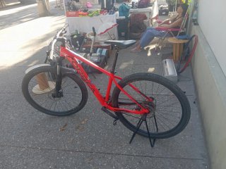 Bicicleta MTB Orbea Roja..29